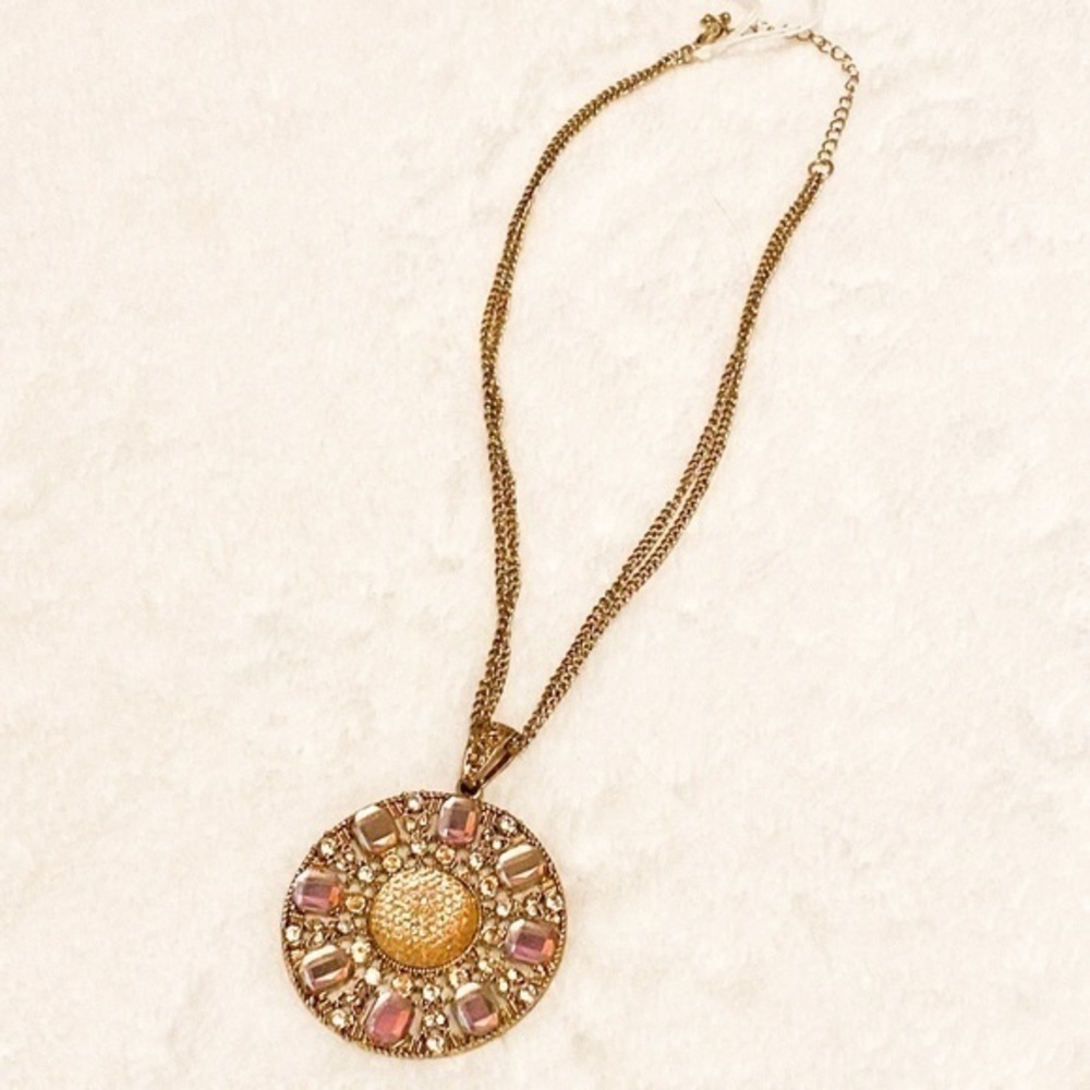 Vintage blush/gold pendant necklace - Picture 2 of 3